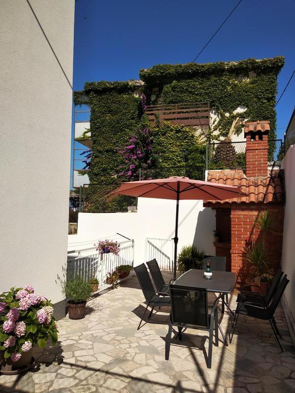 Apartment Gloria Podstrana Exterior foto